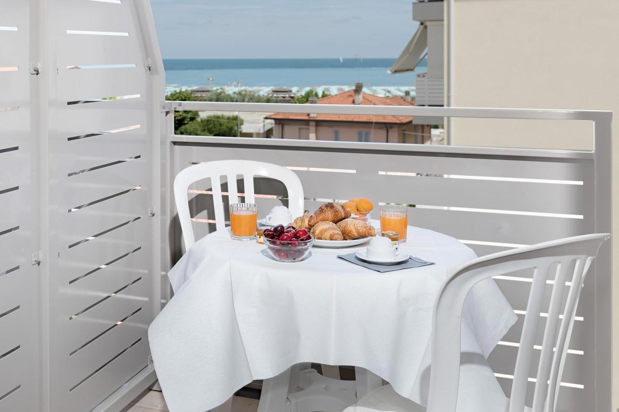 Residence Nautic Rimini Exterior photo