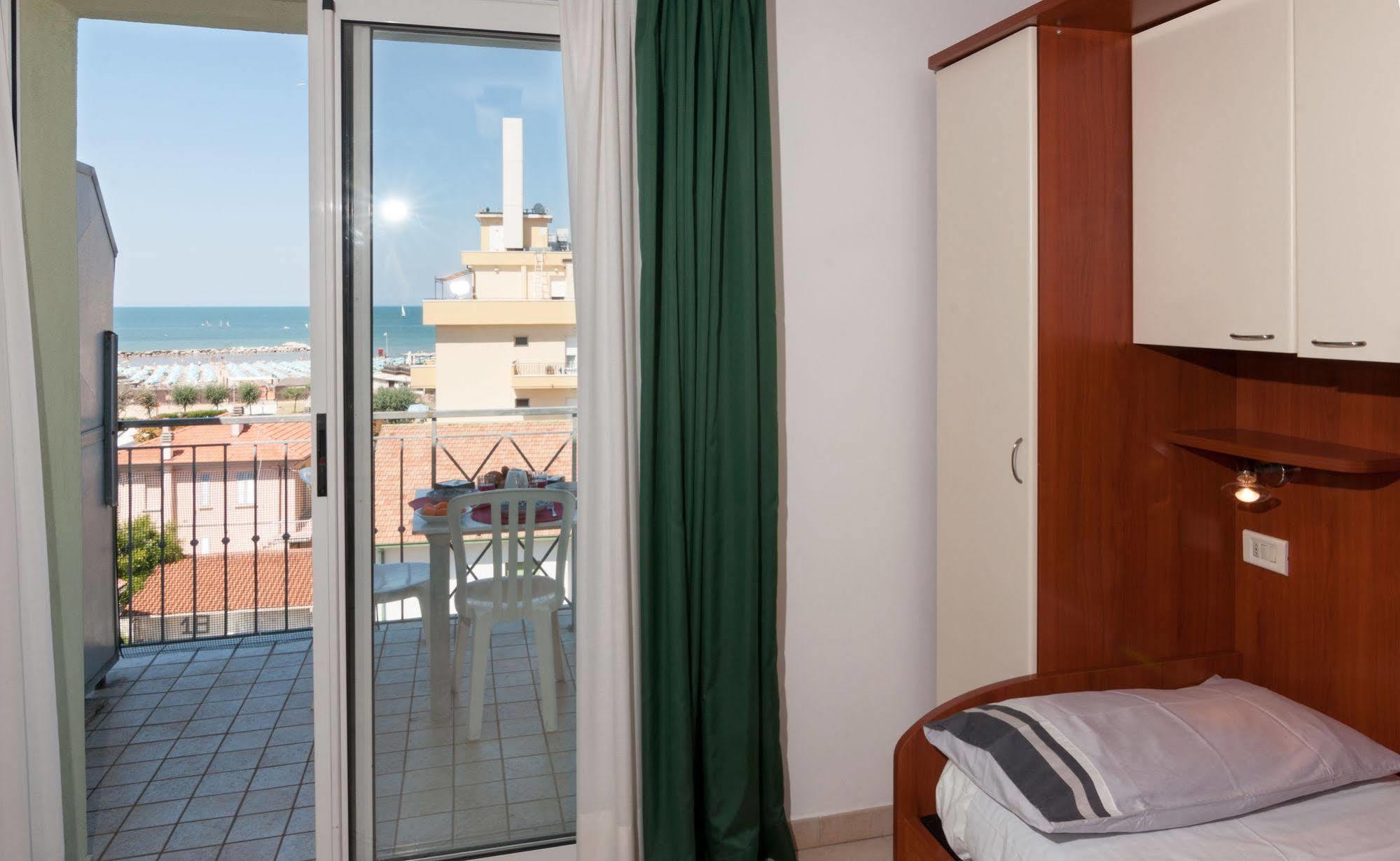 Residence Nautic Rimini Exterior photo